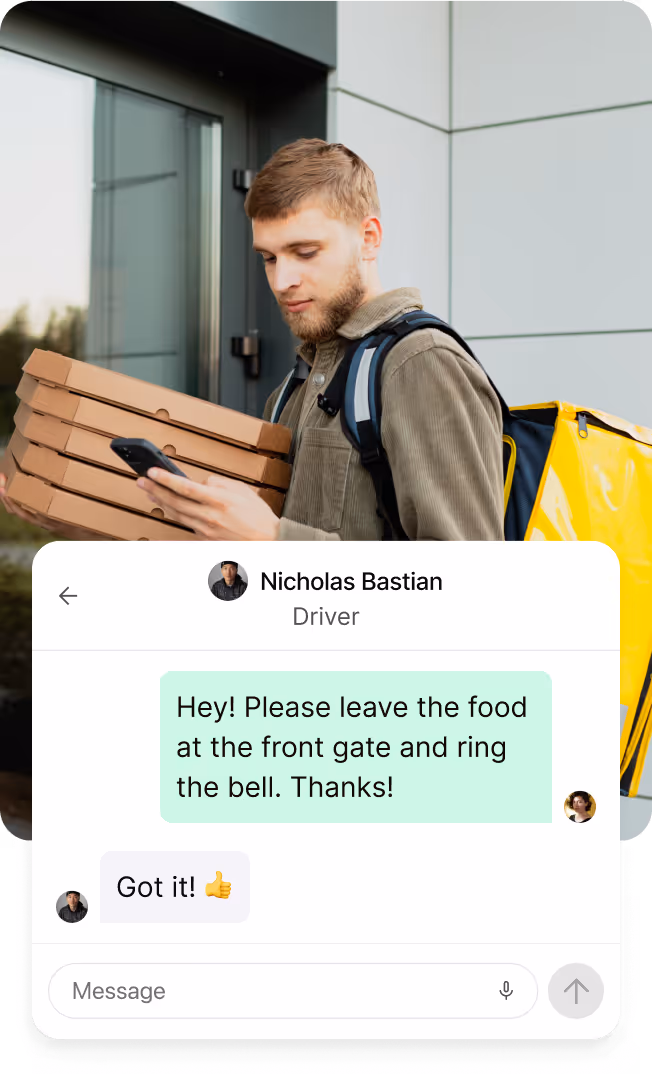 Driver reading a customer message in the Shipday driver app chat